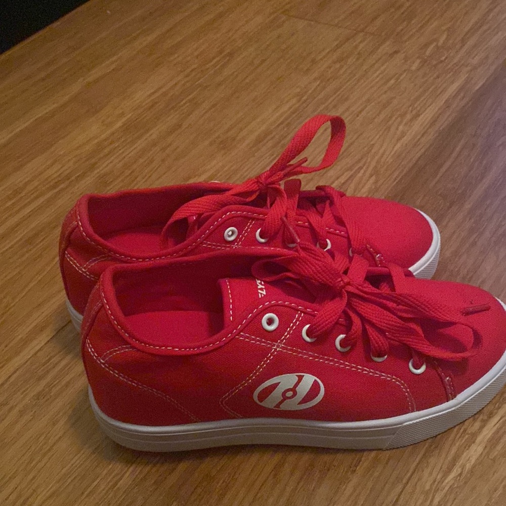Red Heelys - Picture 3 of 7